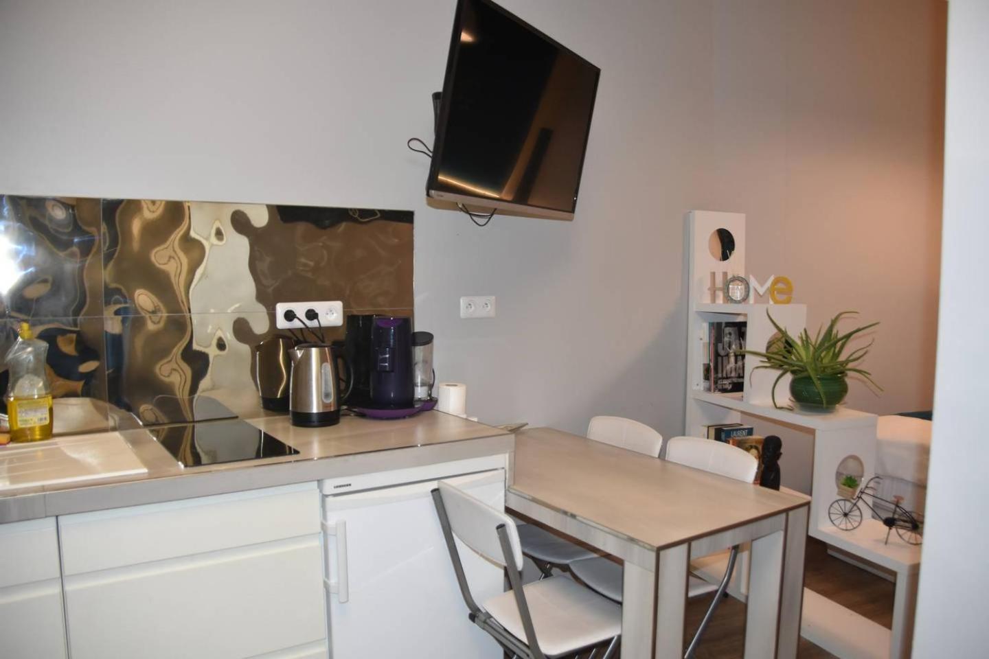 In Trocadero Nice Flat Near Eiffel Tower